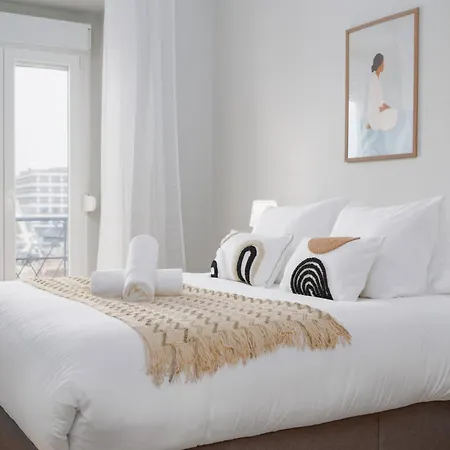 Entrecampos 3 L Comfort Stay, Fast Wifi, Steps To Metro, Near Campo Grande Park * Lisboa