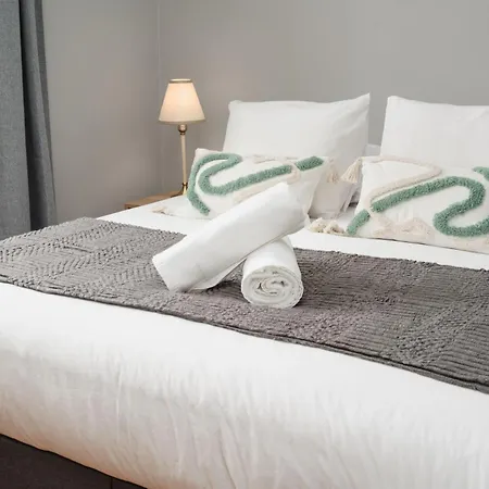 Entrecampos 3 L Comfort Stay, Fast Wifi, Steps To Metro, Near Campo Grande Park
