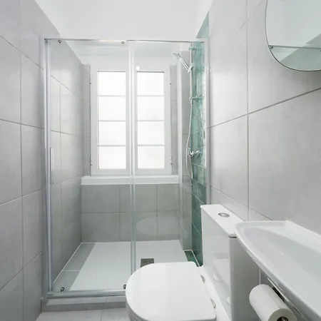 Entrecampos 3 L Comfort Stay, Fast Wifi, Steps To Metro, Near Campo Grande Park *