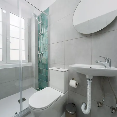 Entrecampos 3 L Comfort Stay, Fast Wifi, Steps To Metro, Near Campo Grande Park *